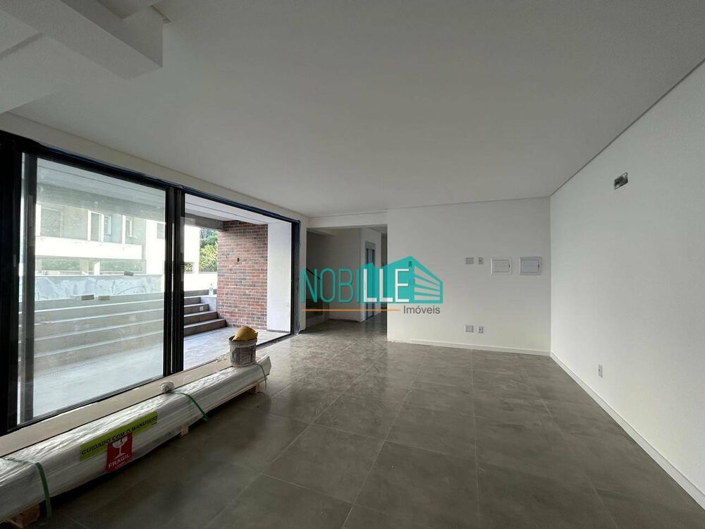 Apartamento à venda com 3 quartos, 106m² - Foto 7