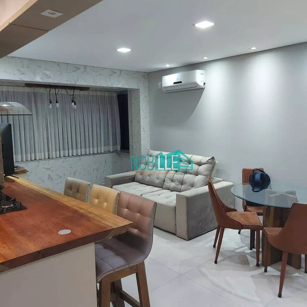 Apartamento à venda com 2 quartos, 67m² - Foto 1