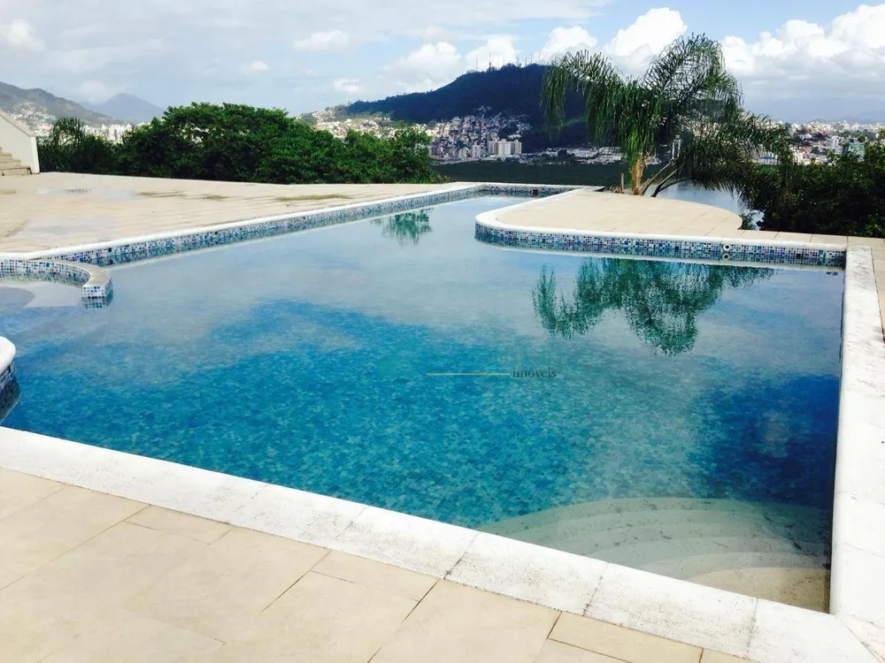 Casa, 6 quartos, 1800 m² - Foto 16