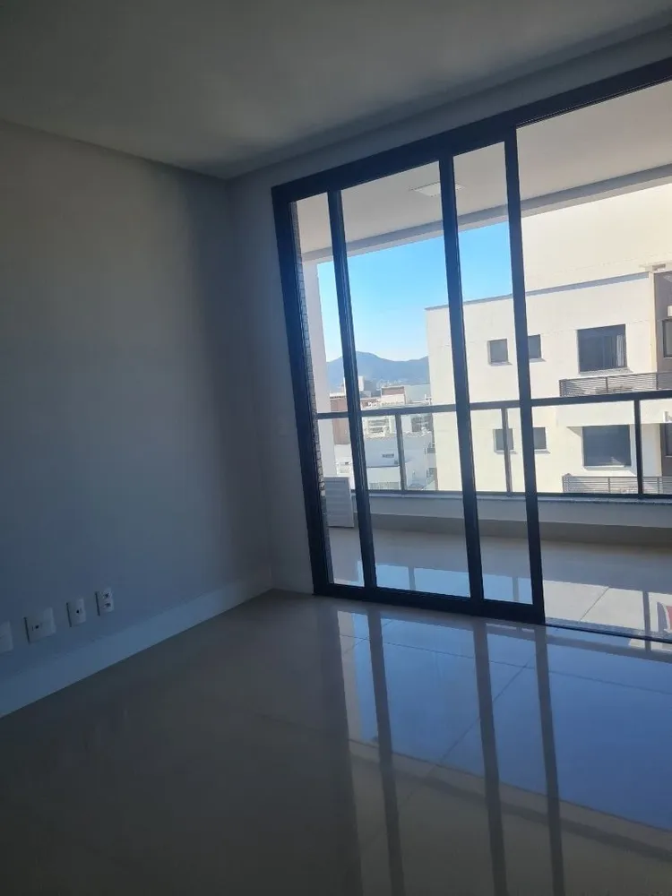 Apartamento, 3 quartos, 123 m² - Foto 2