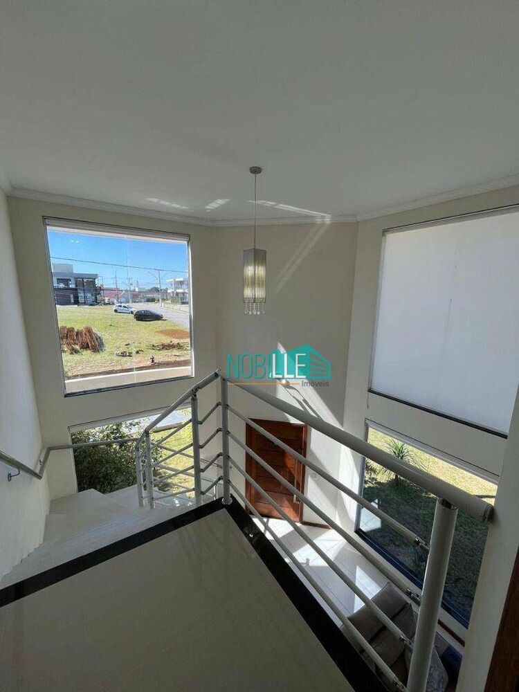 Casa de Condomínio à venda com 4 quartos, 223m² - Foto 6