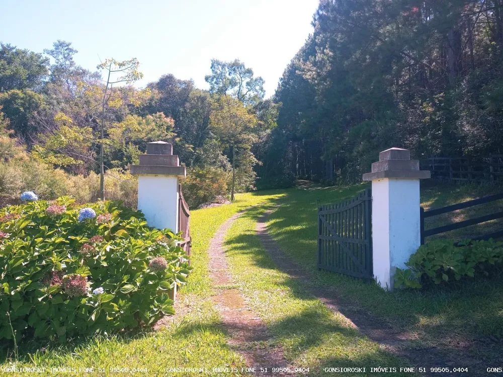 Fazenda à venda com 7 quartos, 800000m² - Foto 1