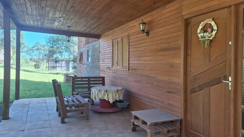 Sítio, 2 quartos, 5000 m² - Foto 1