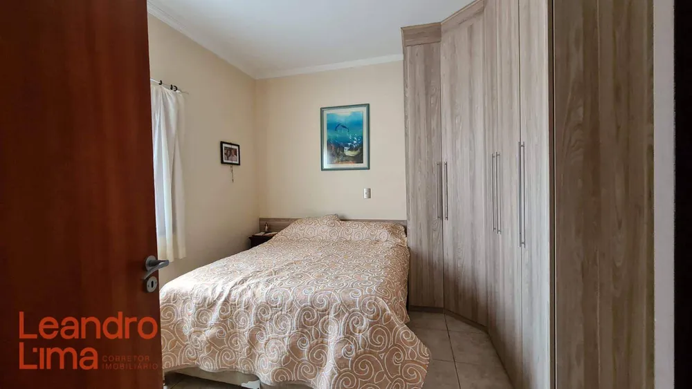 Casa, 4 quartos, 198 m² - Foto 4