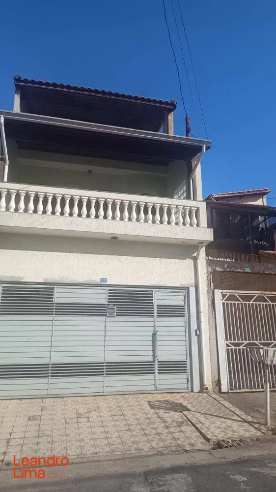 Casa, 2 quartos, 299 m² - Foto 1