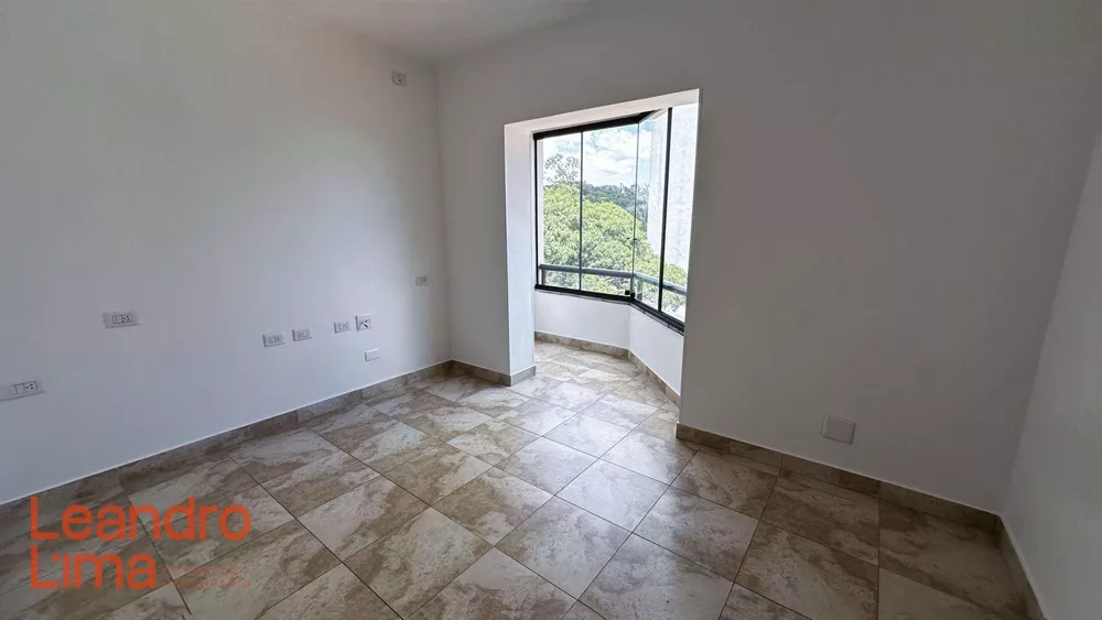 Apartamento à venda com 4 quartos, 272m² - Foto 22