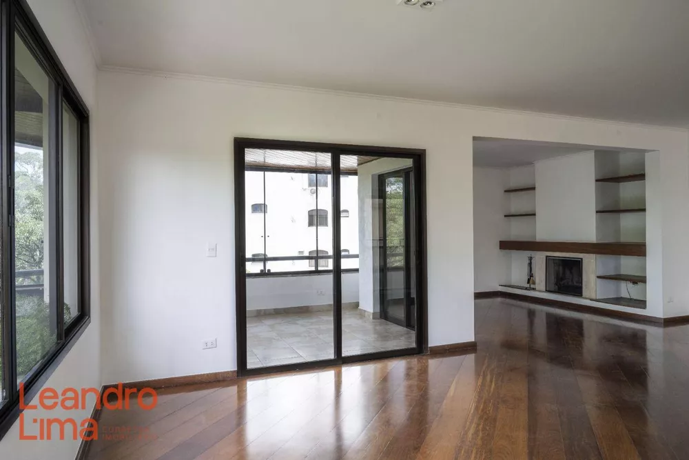 Apartamento à venda com 4 quartos, 272m² - Foto 4