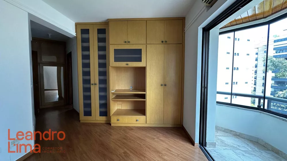 Apartamento à venda com 4 quartos, 272m² - Foto 19