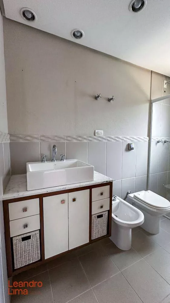 Apartamento à venda com 4 quartos, 272m² - Foto 18