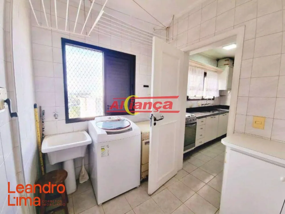 Apartamento, 3 quartos, 134 m² - Foto 2