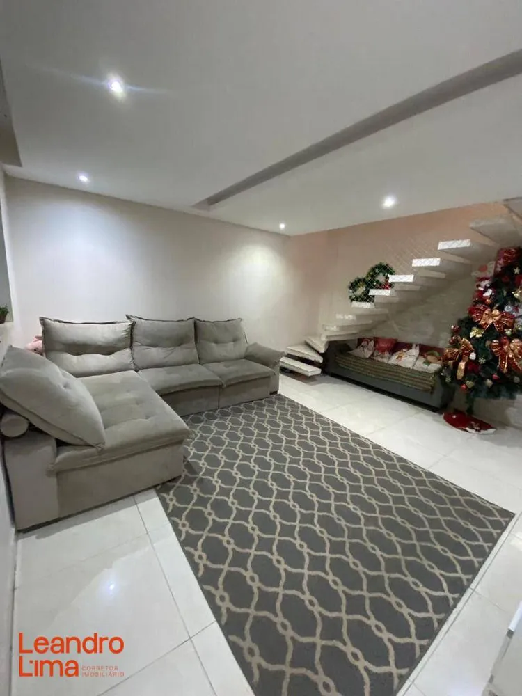 Casa, 3 quartos, 109 m² - Foto 2