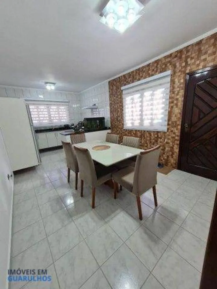 Casa, 3 quartos, 195 m² - Foto 1