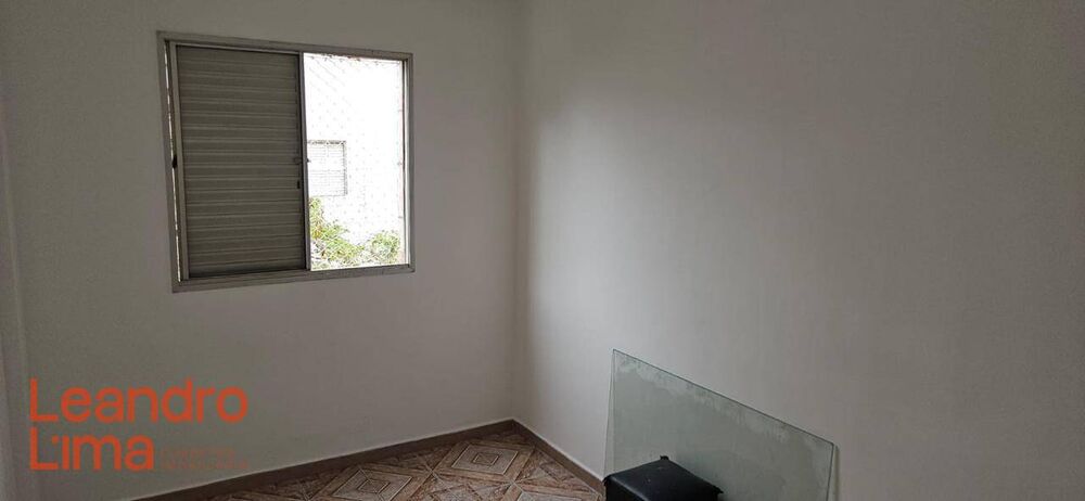 Apartamento à venda com 2 quartos, 56m² - Foto 2