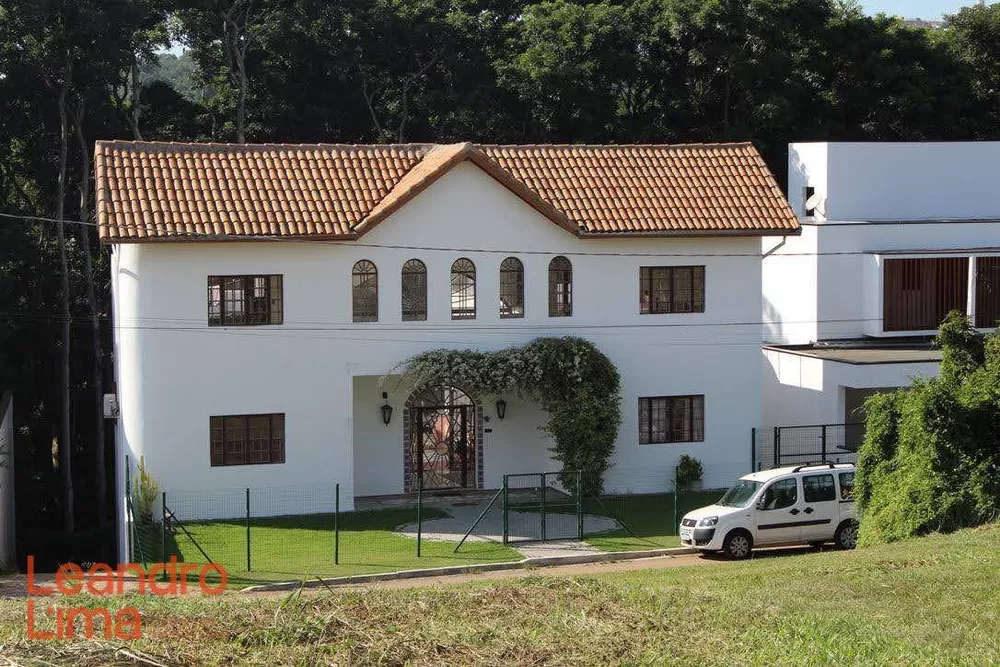 Casa de Condomínio à venda e aluguel com 3 quartos, 455m² - Foto 1