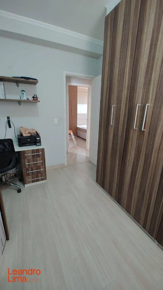 Apartamento, 3 quartos, 75 m² - Foto 4