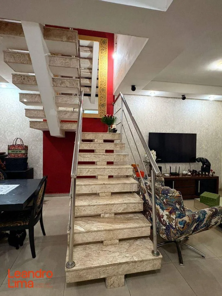 Casa, 3 quartos, 650 m² - Foto 2