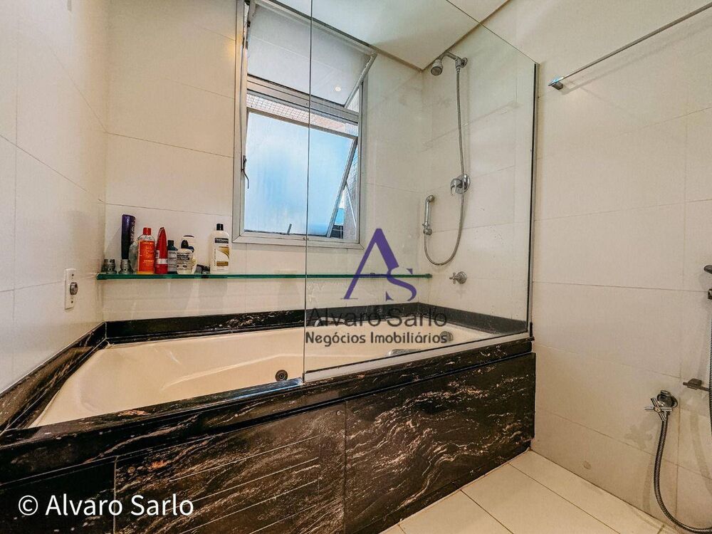 Apartamento, 4 quartos, 192 m² - Foto 2