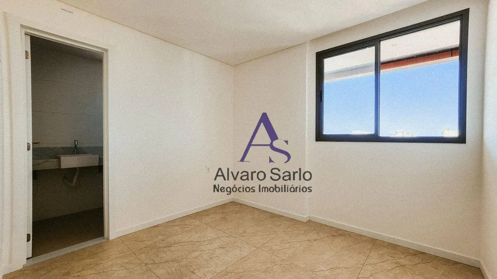 Cobertura, 3 quartos, 196 m² - Foto 5