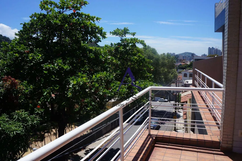 Casa, 4 quartos, 650 m² - Foto 1