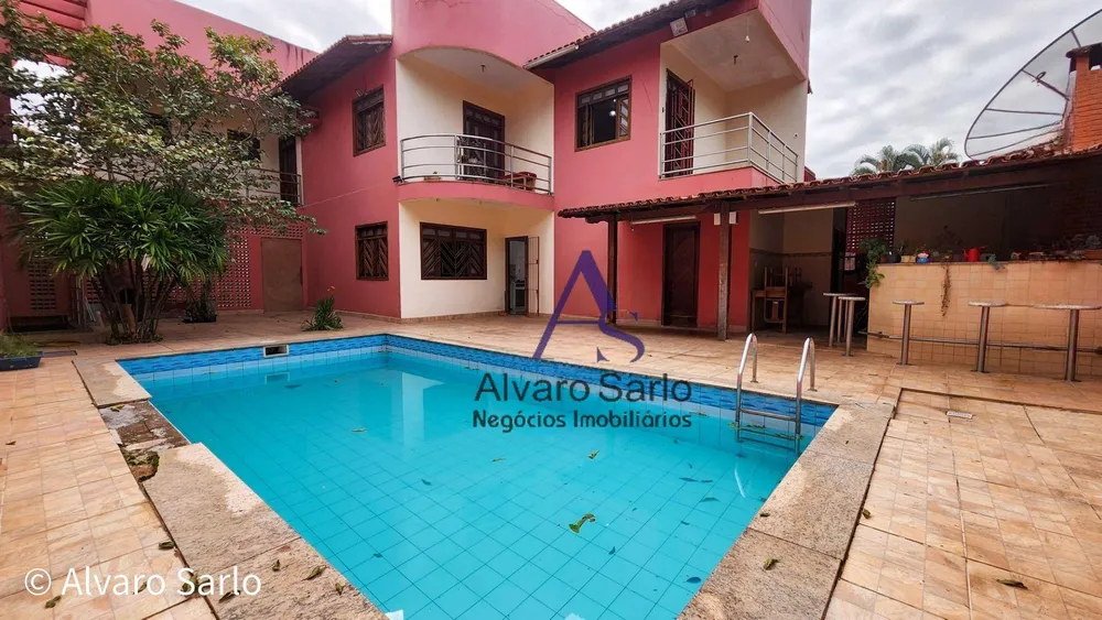 Casa, 4 quartos, 395 m² - Foto 1