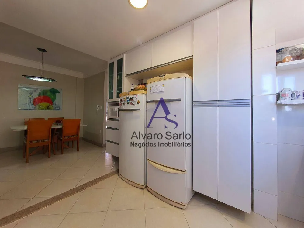 Casa, 4 quartos, 242 m² - Foto 9