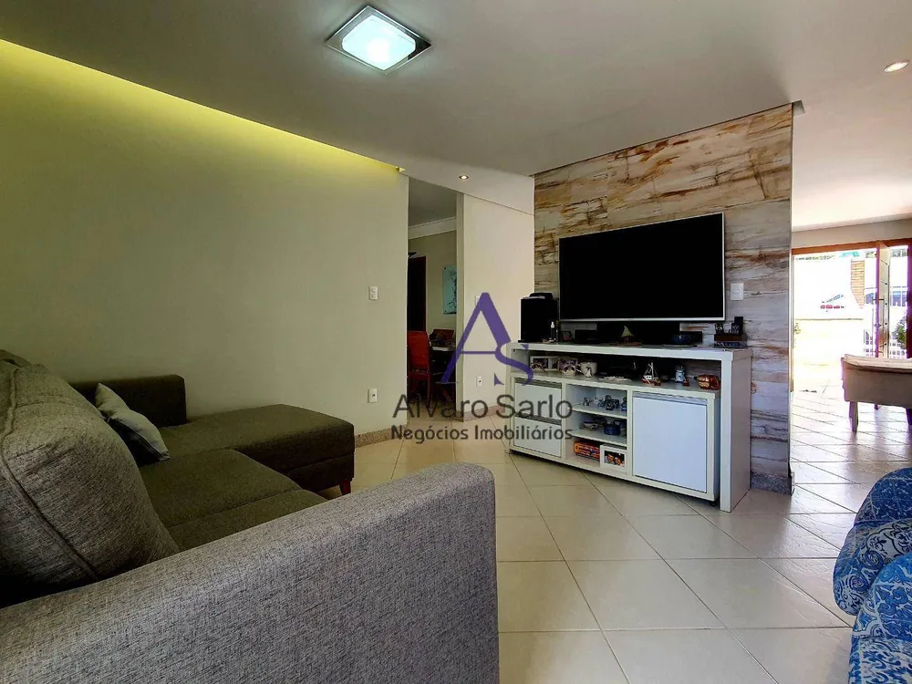 Casa, 4 quartos, 242 m² - Foto 4