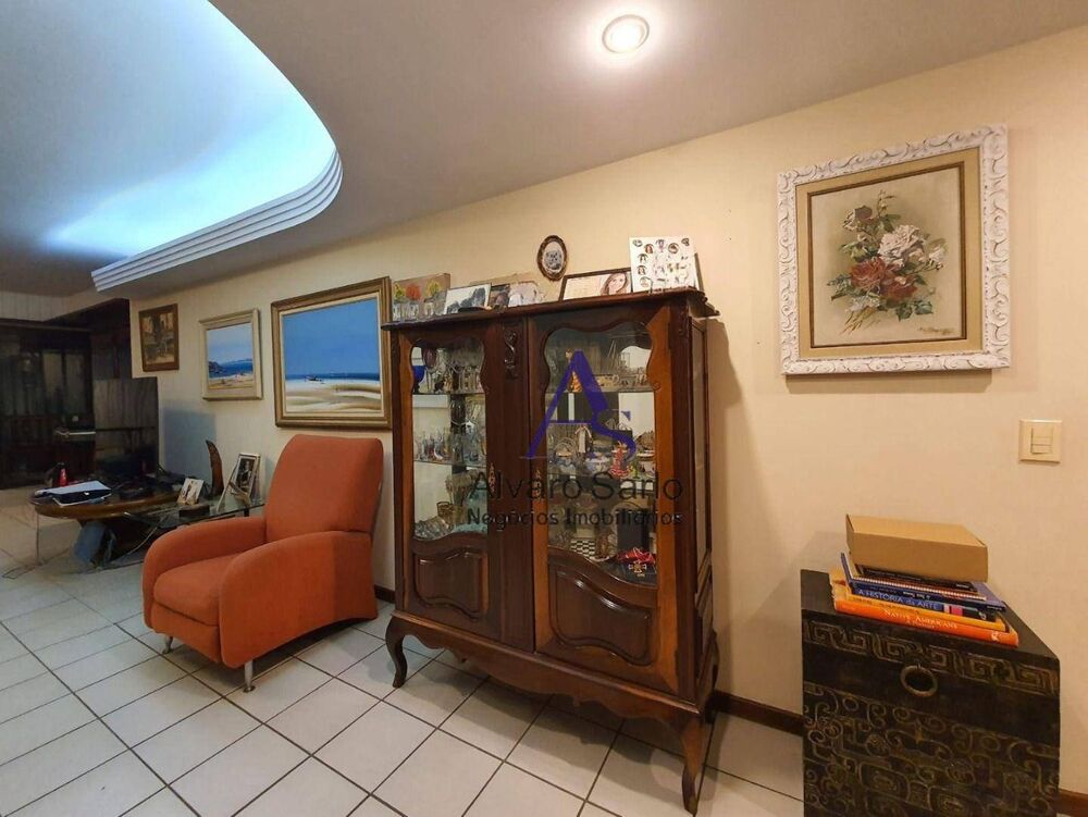 Apartamento, 4 quartos, 200 m² - Foto 1