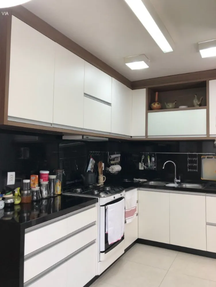 Cobertura, 3 quartos, 206 m² - Foto 4