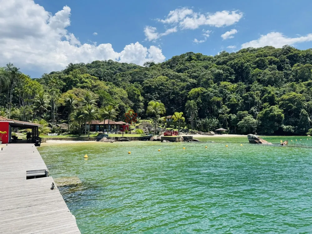 Casa, 8 quartos, 22000 m² - Foto 12