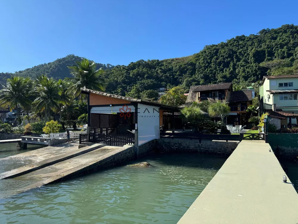 Casa, 4 quartos, 600 m² - Foto 1