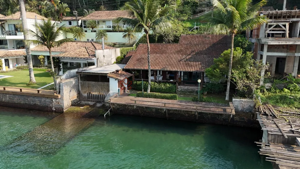 Casa, 2 quartos, 197 m² - Foto 1