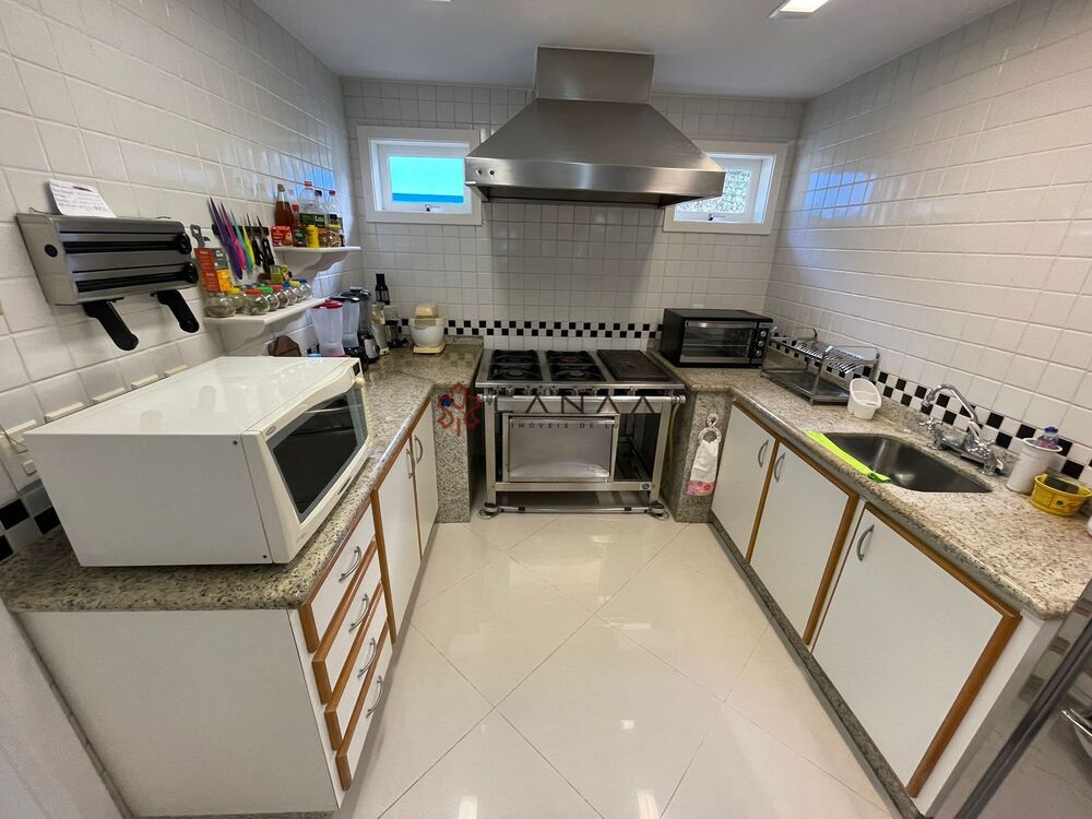 Casa de Condomínio à venda com 7 quartos, 800m² - Foto 4