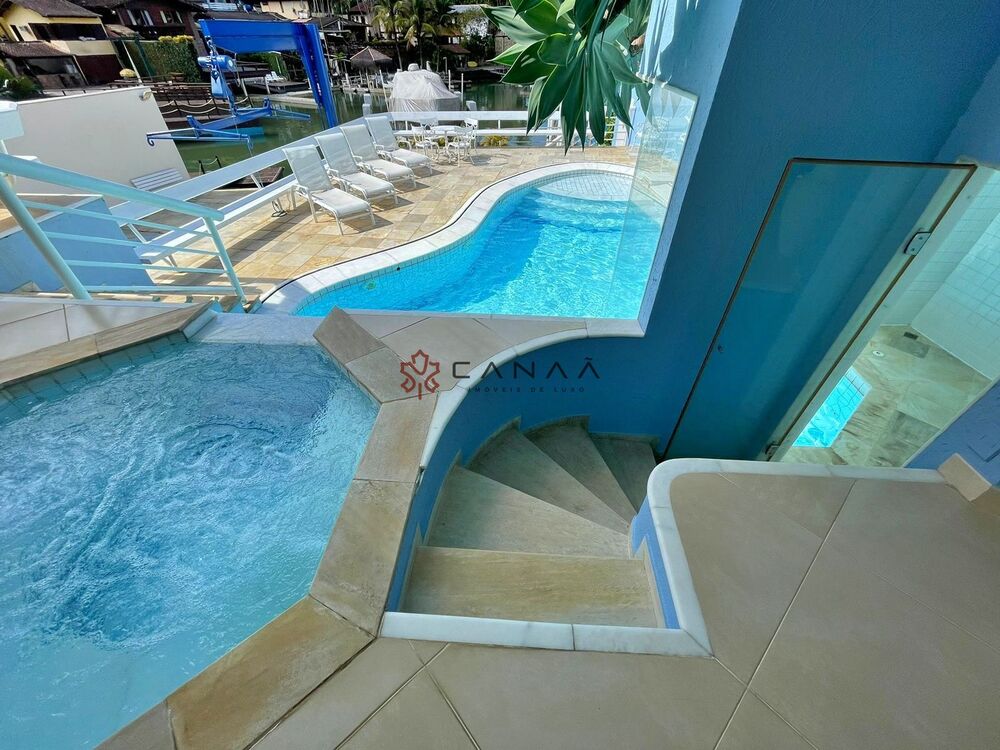 Casa de Condomínio à venda com 7 quartos, 800m² - Foto 2