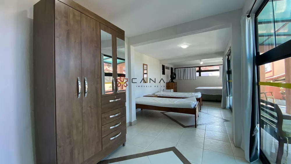 Casa, 8 quartos, 550 m² - Foto 32