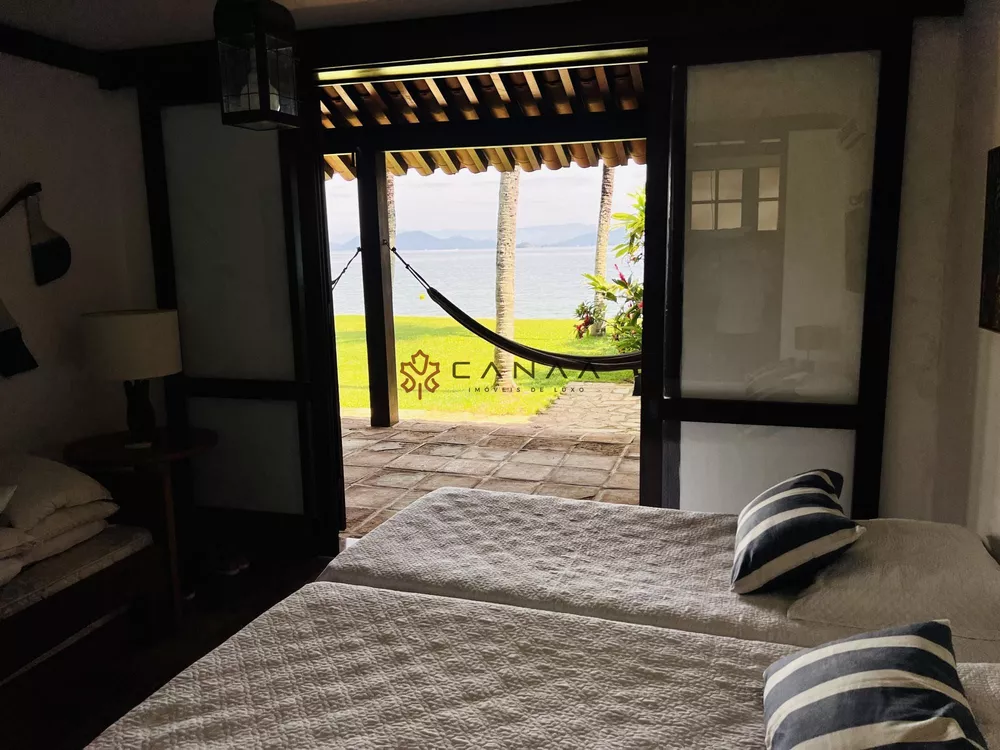 Casa, 4 quartos, 250 m² - Foto 44