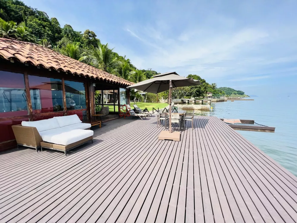 Casa, 4 quartos, 250 m² - Foto 1