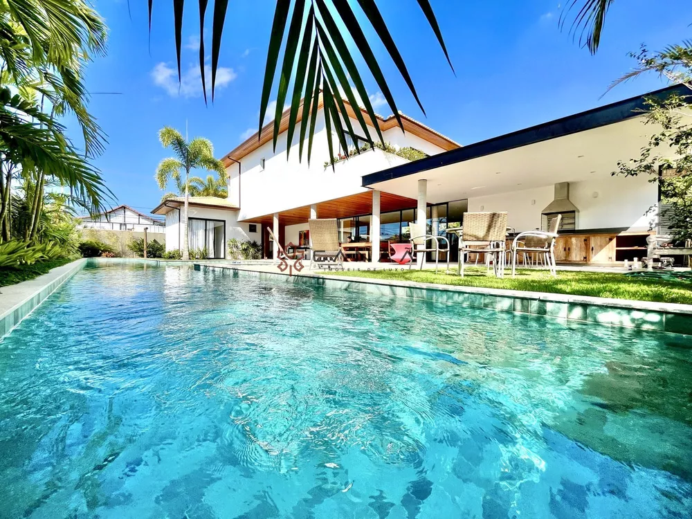 Casa, 5 quartos, 329 m² - Foto 1