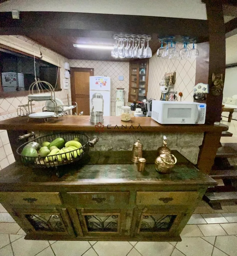 Casa, 5 quartos, 313 m² - Foto 6