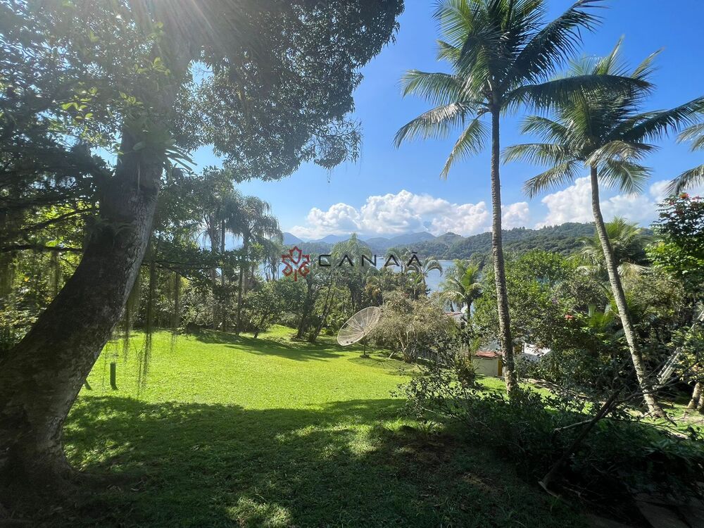 Casa à venda com 3 quartos, 300m² - Foto 9