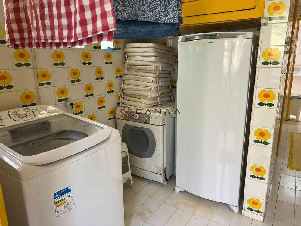Casa à venda com 3 quartos, 300m² - Foto 28
