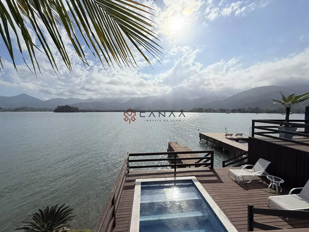 Casa, 4 quartos, 360 m² - Foto 1