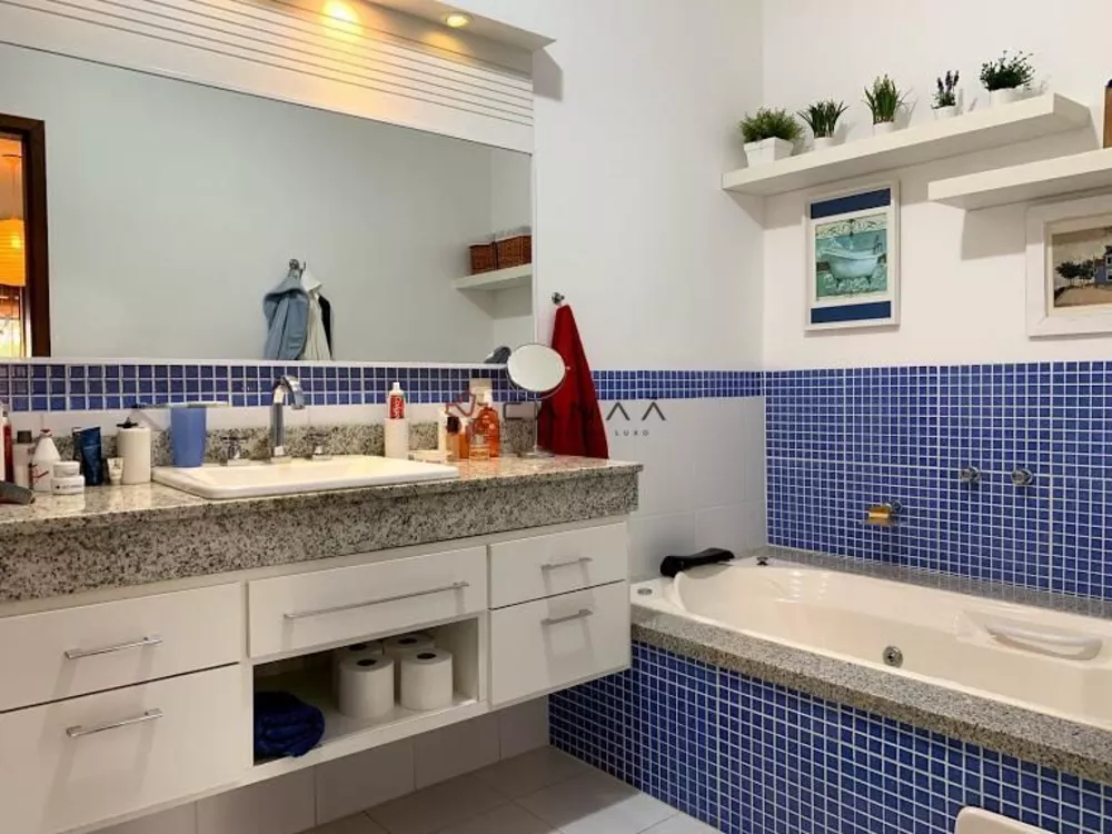 Casa, 3 quartos, 300 m² - Foto 13