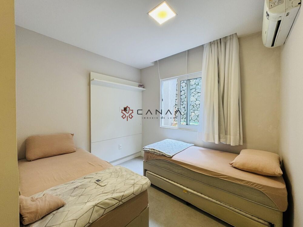 Casa de Condomínio à venda com 7 quartos, 400m² - Foto 12