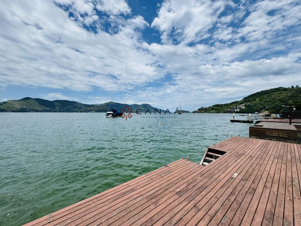 Casa de Condomínio à venda com 7 quartos, 400m² - Foto 15