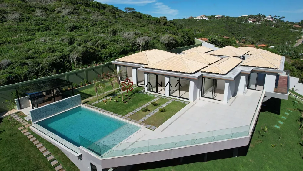 Casa à venda com 5 quartos, 700m² - Foto 1