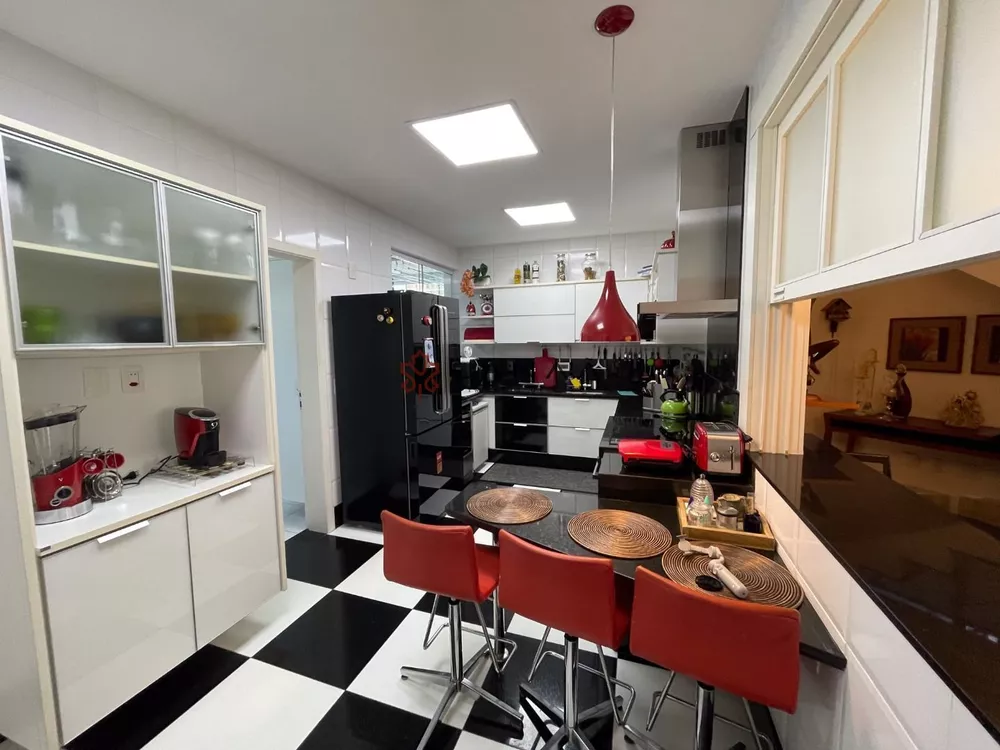 Cobertura, 4 quartos, 270 m² - Foto 4