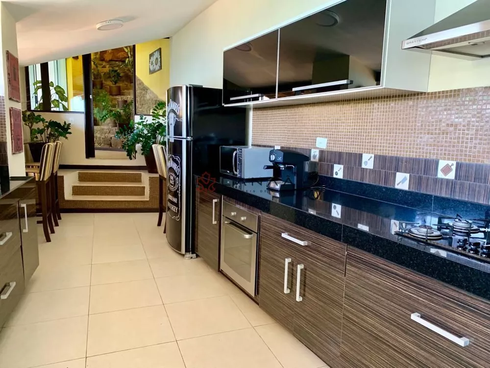 Casa, 5 quartos, 600 m² - Foto 29