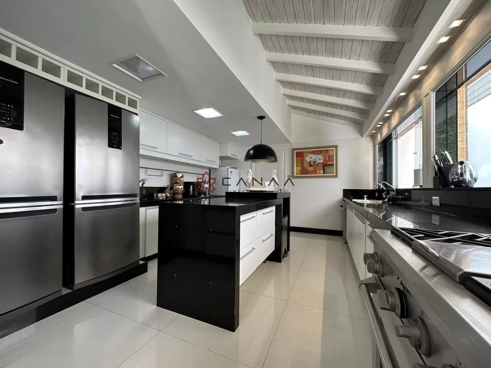 Casa, 9 quartos, 1500 m² - Foto 66