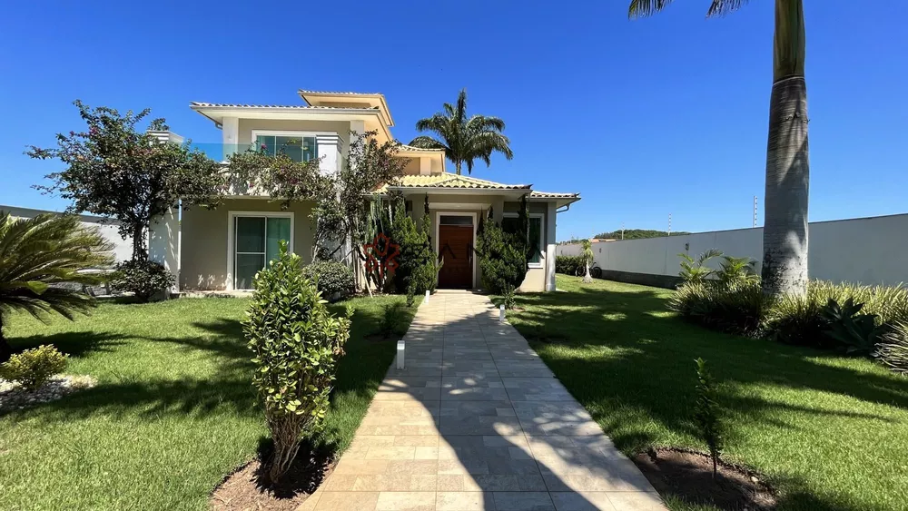 Casa, 4 quartos, 350 m² - Foto 1