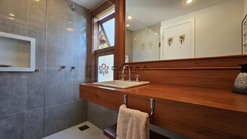 Casa, 8 quartos, 550 m² - Foto 25